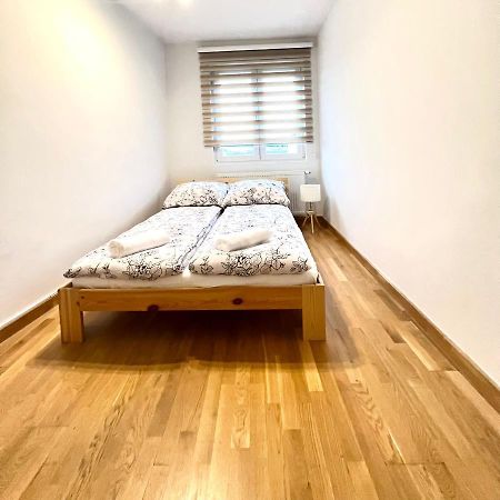 Spacious Apartment With Terrace Βιέννη Εξωτερικό φωτογραφία